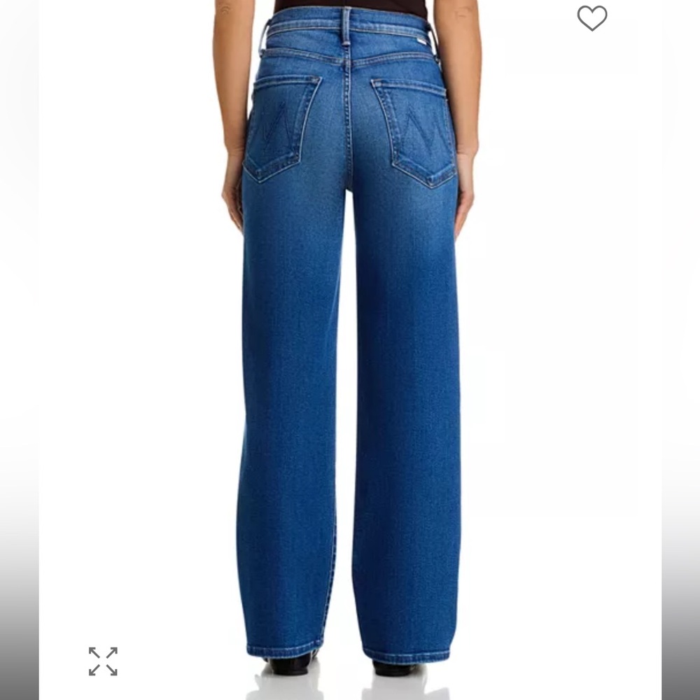 MOTHER The Rambler Zip Flood Straight-Leg Jeans- color Read Between the Lines - Picture 4 of 9